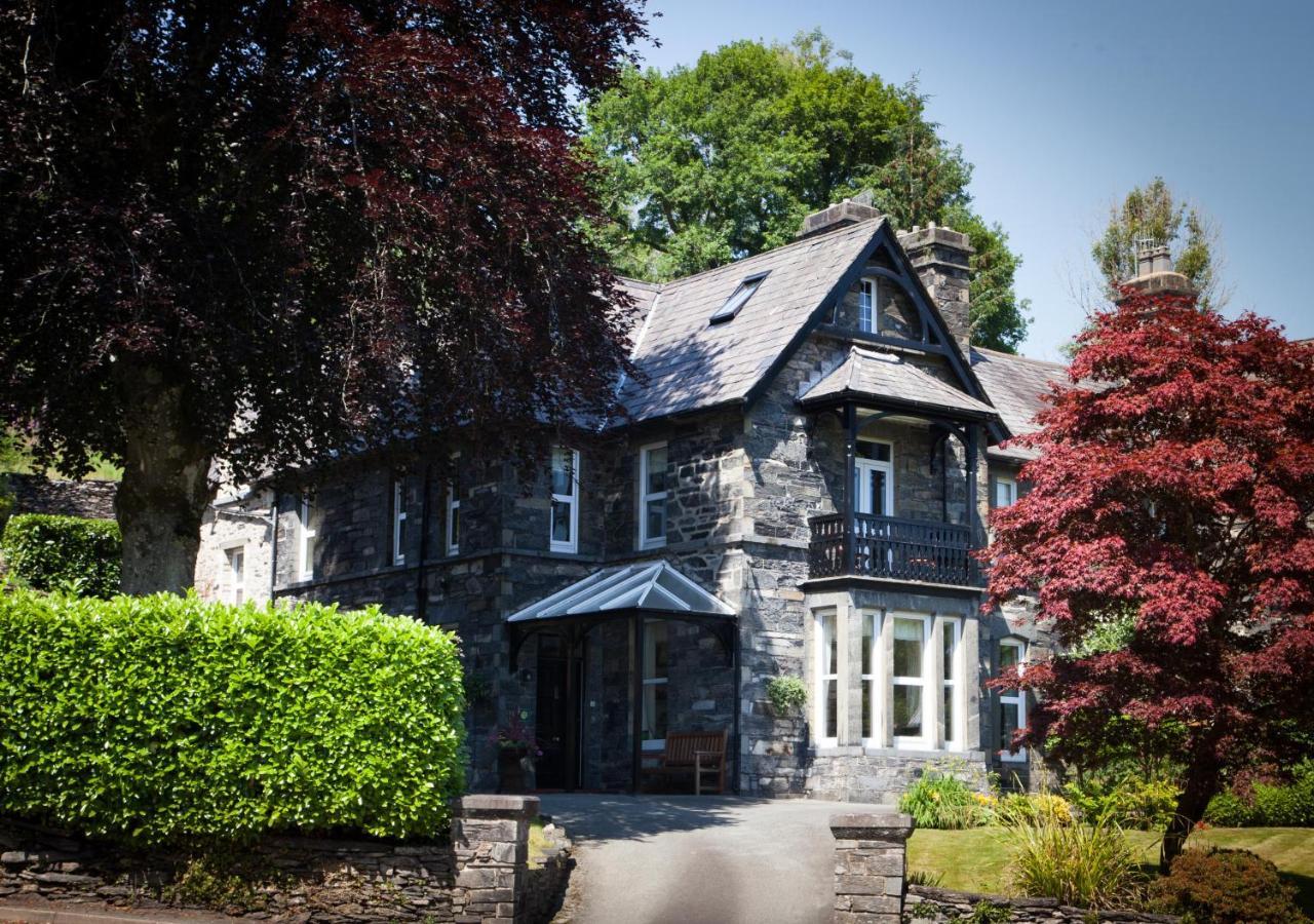 Mary'S Court Guest House - Mairlys Betws-y-Coed Bagian luar foto